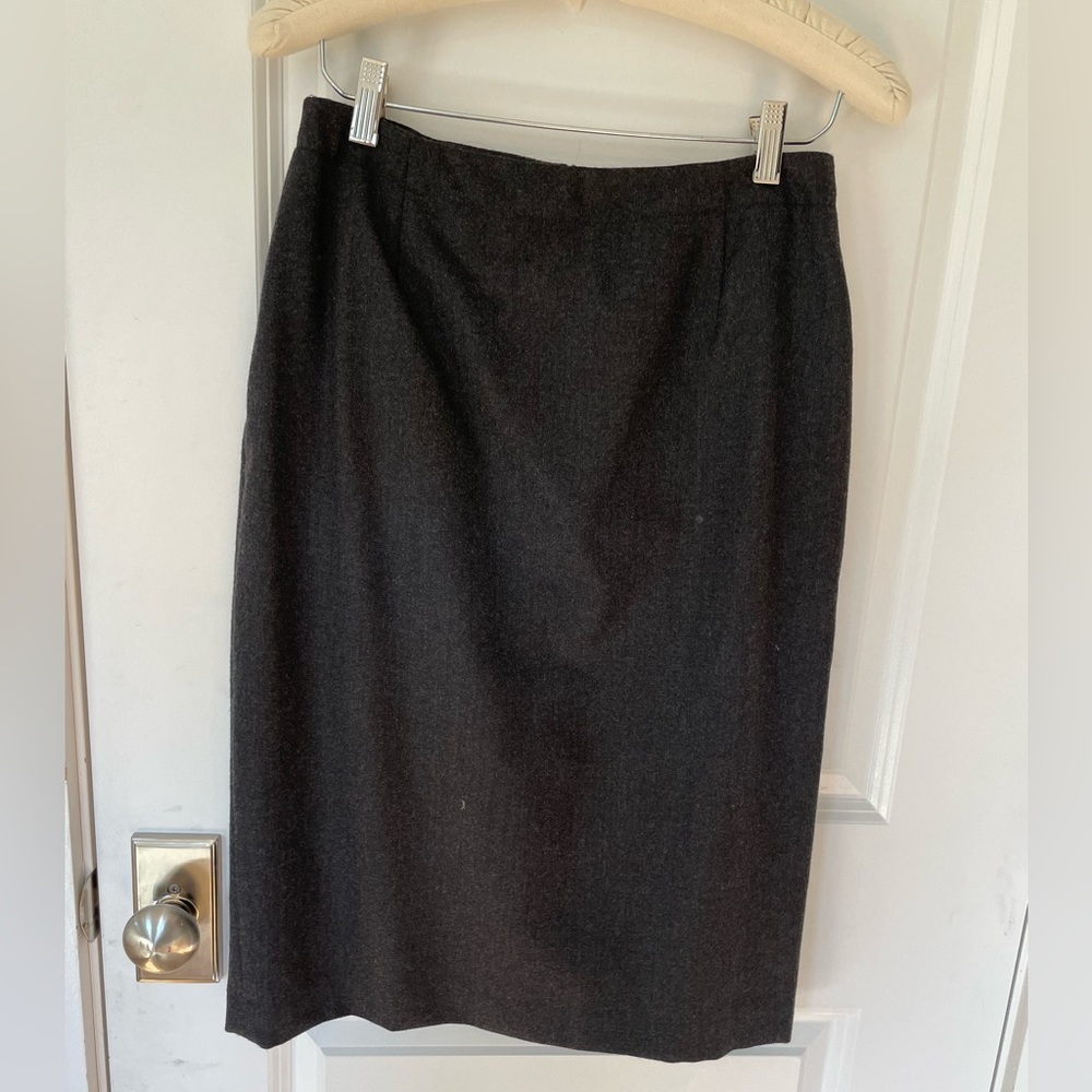 Jones New York Wool Skirt 10 Charcoal Gray